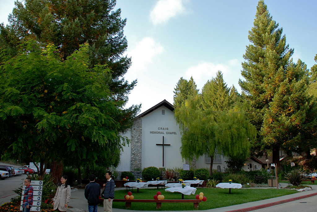 贝森尼大学