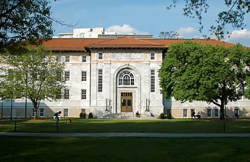 埃默里大学世界排名是多少？