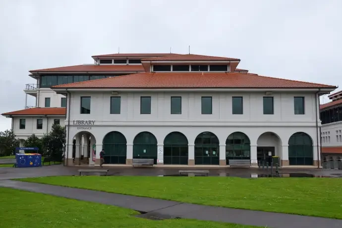 梅西大学6.4.13