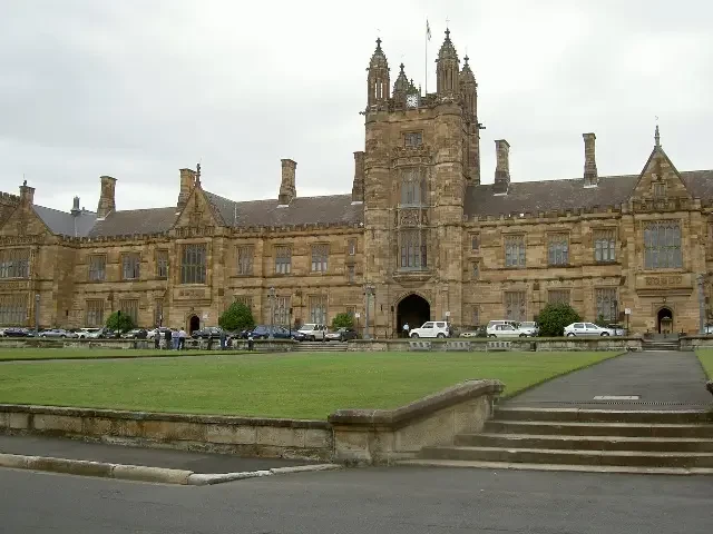 墨尔本大学
