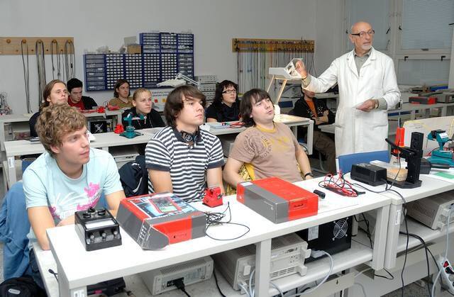 学校图片